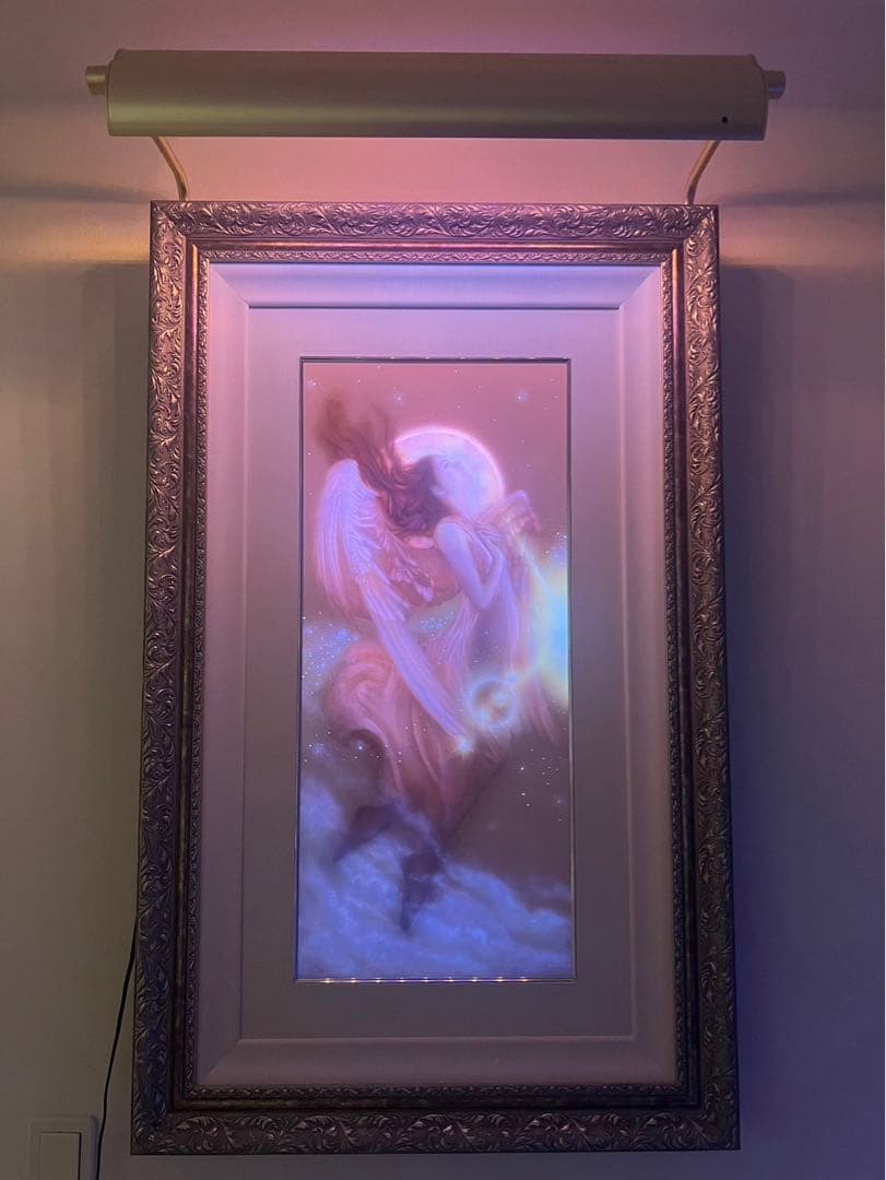 幻想的な天使のアート　大セール中！！今なら500,000円→198,000円