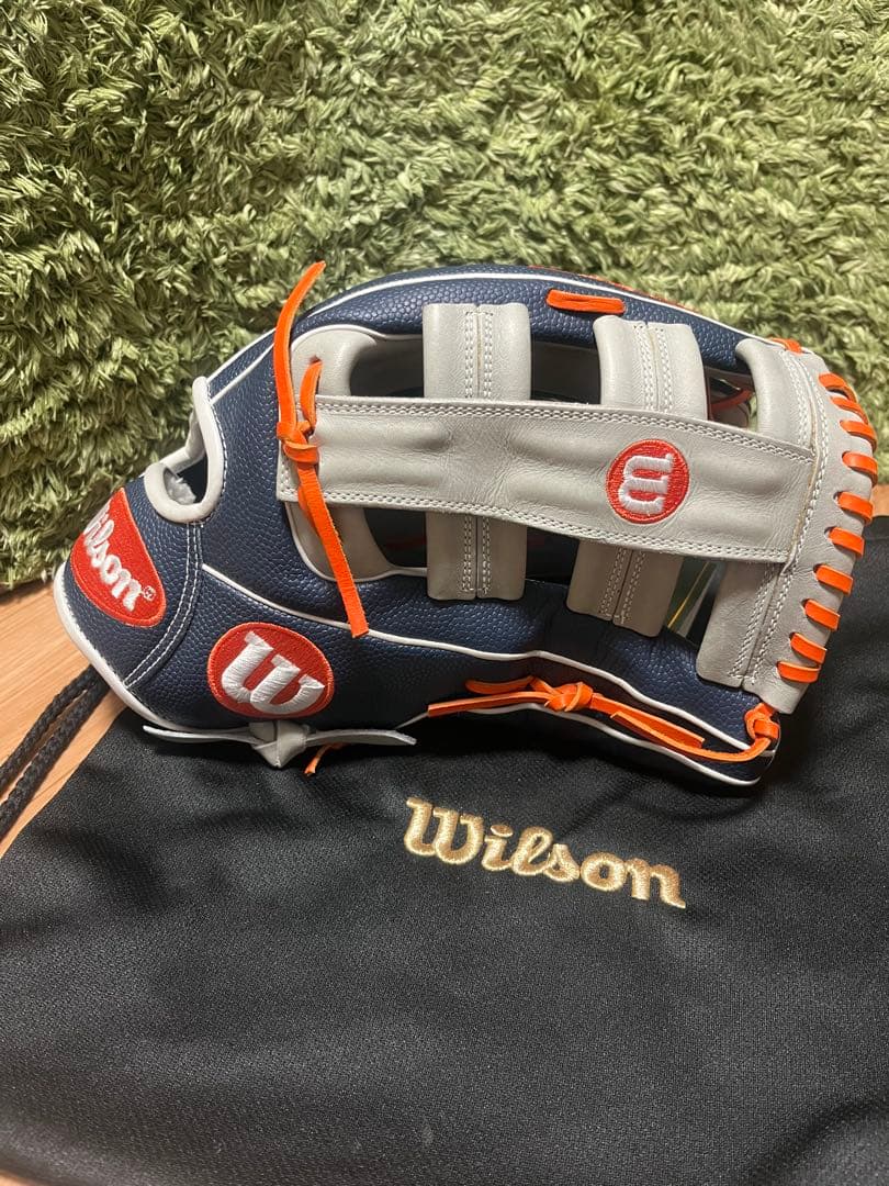レ*ん様 ウィルソン ワナビーヒーローデュアル 軟式外野手用00型 ネイビーSS