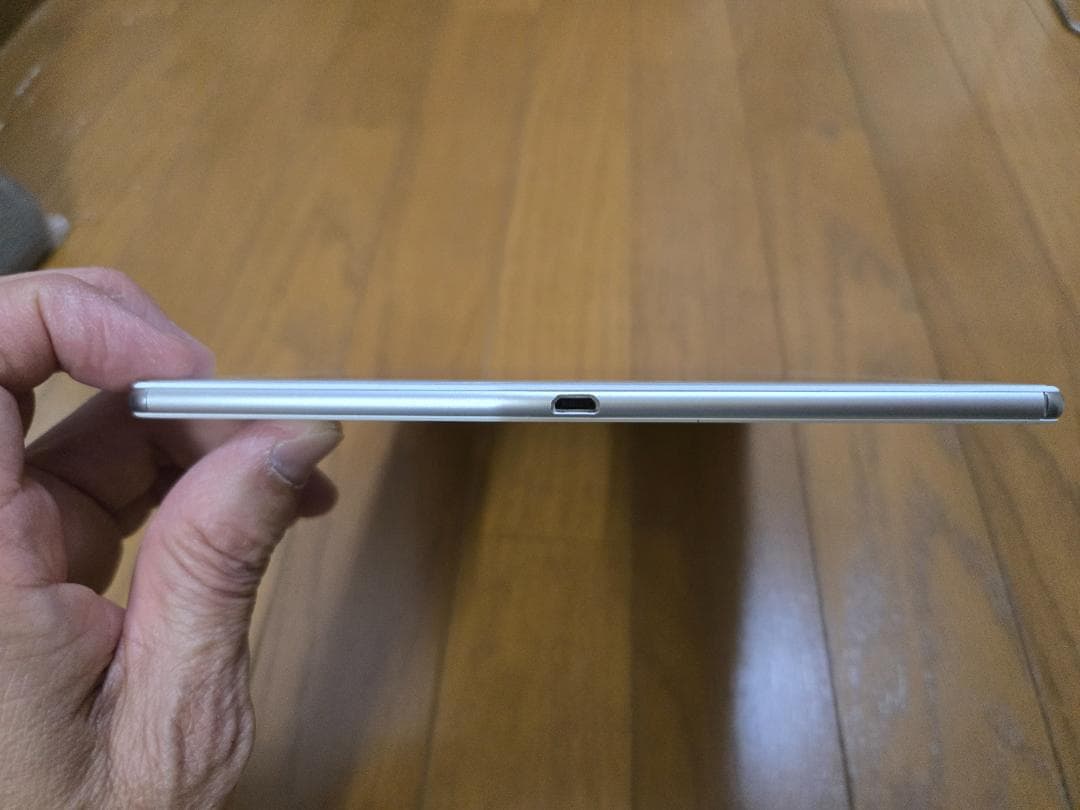 Androidタブレット本体 Sony Xperia Tablet Z4