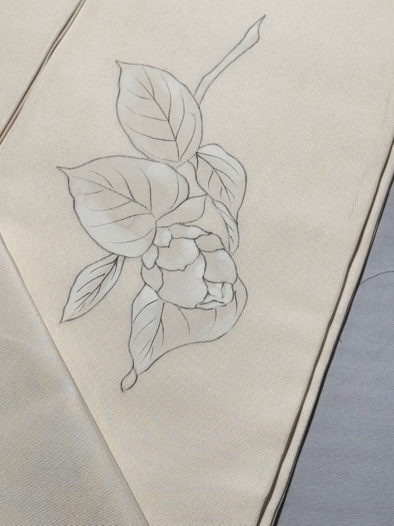 [美品] 塩瀬　名古屋帯　正絹　お太鼓柄　椿　洒落帯　白　カジュアル　小紋　無地