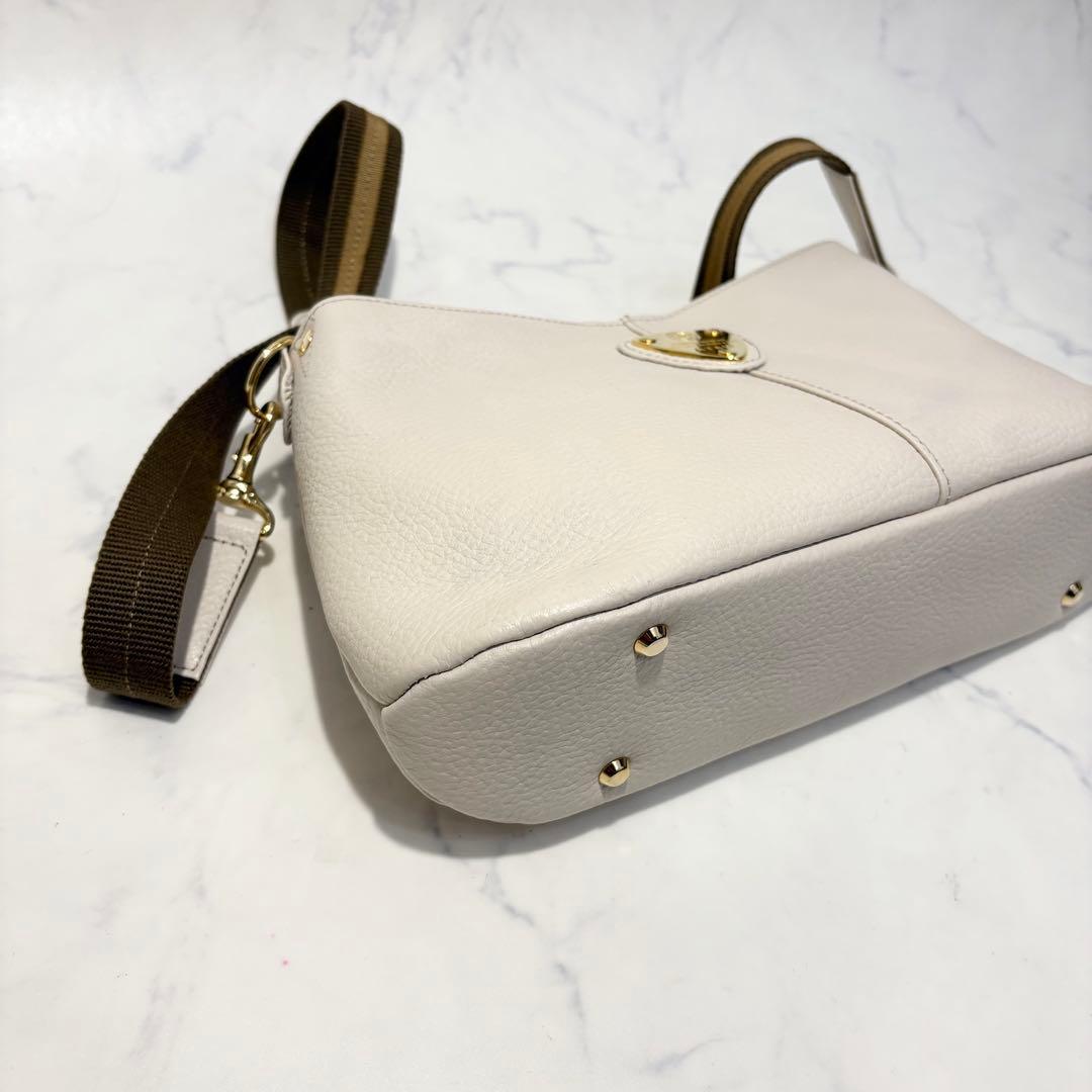 【極美品】ATAO アタオ　2way ショルダーバッグ　ベージュ　レザー