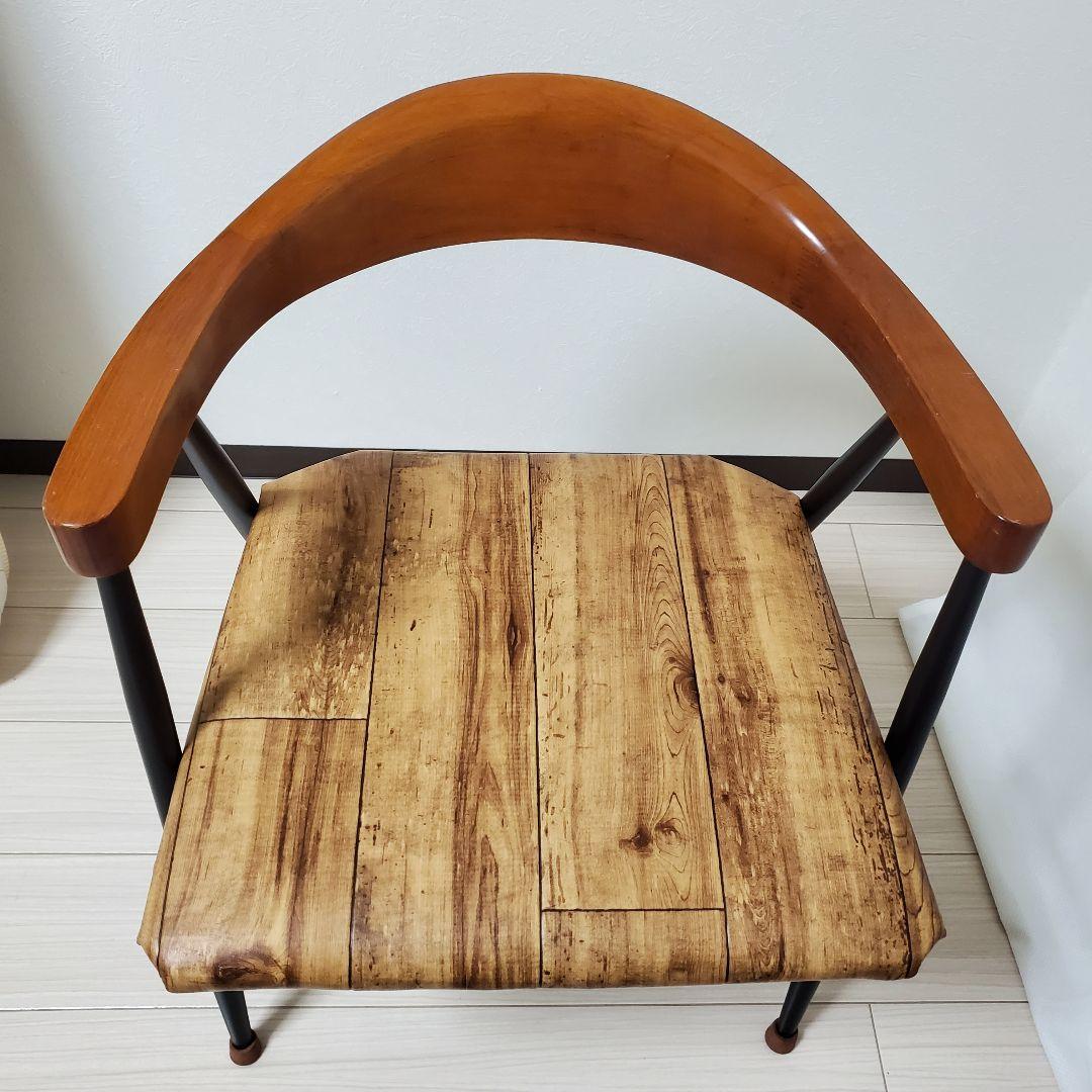 木製アームチェア モダンデザイン