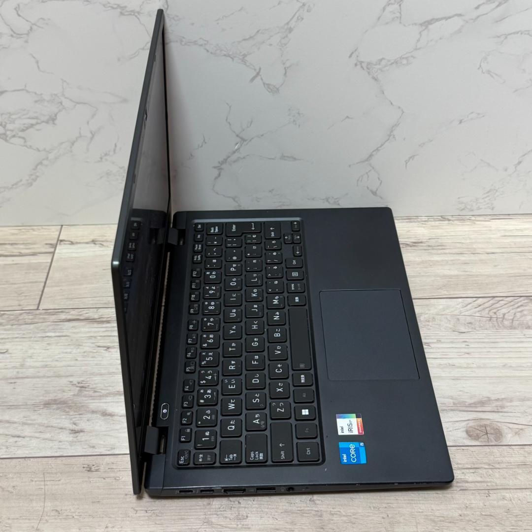 超軽量 Dynabook 最上位 11世代 i5 16GB SSD256