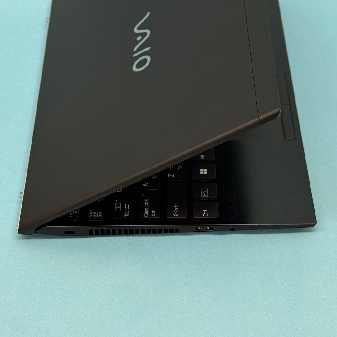 美品815 新品1TB VAIO PJ i5 第11世代 16GB office