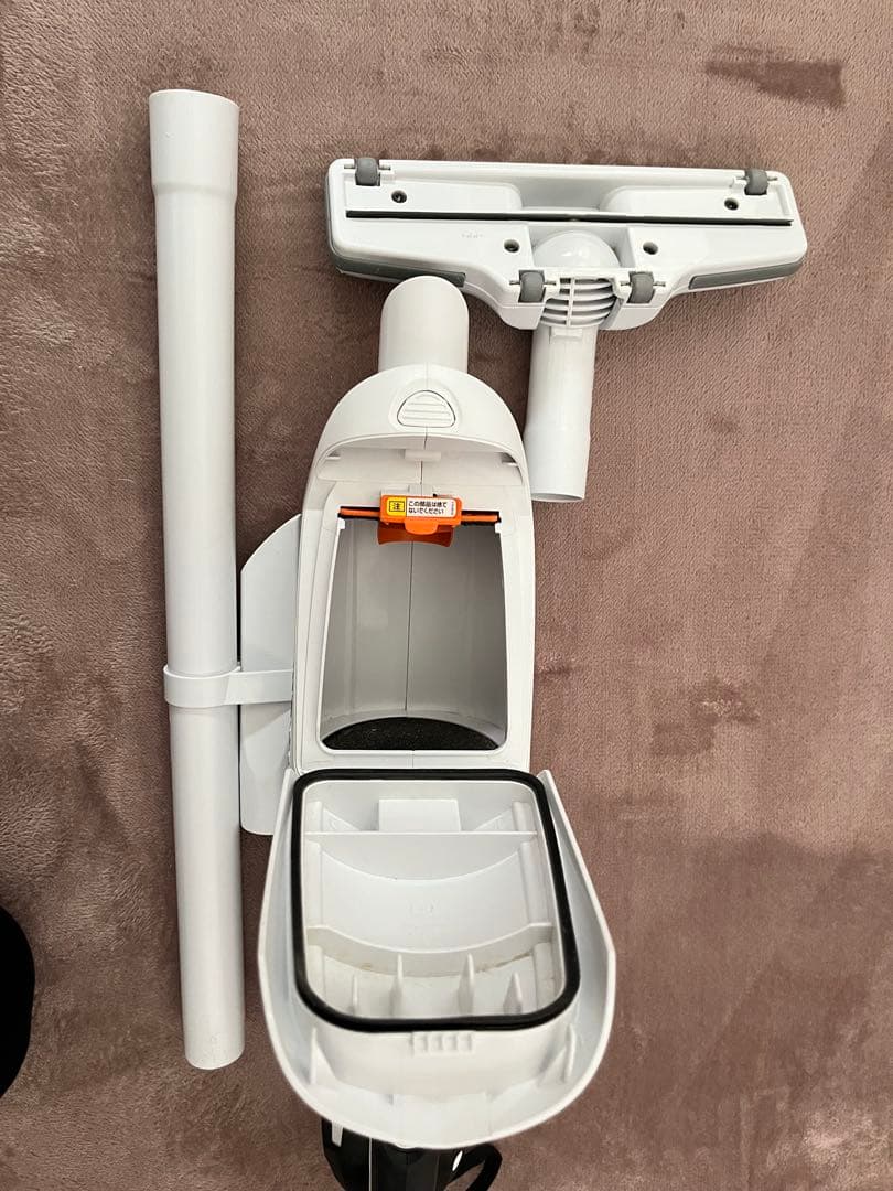 ユ*ジ様 マキタ　makita 掃除機　充電式クリーナー　18v CL182FD