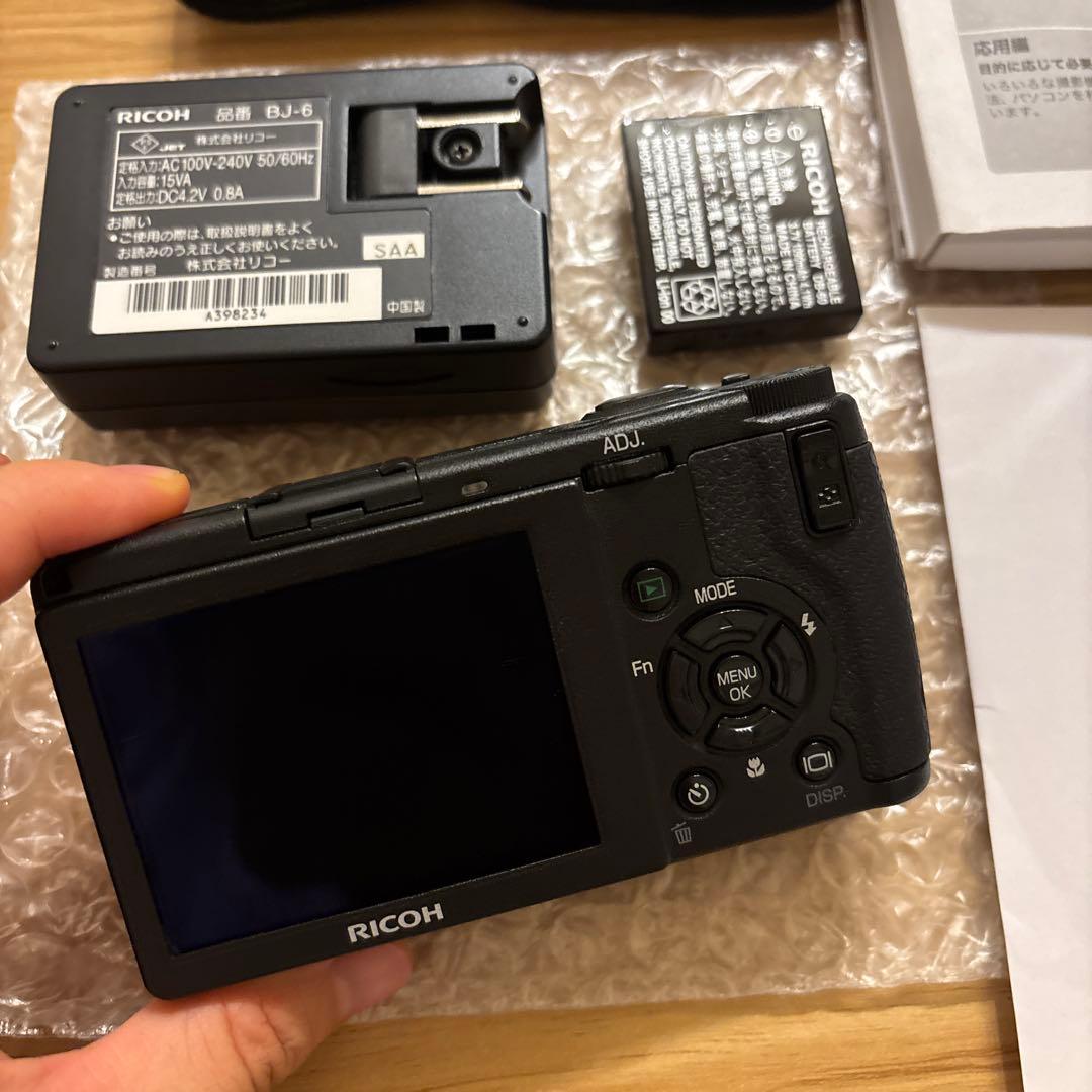 【美品・動作保証品】　リコーGR DIGITAL II コンパクトデジタルカメラ