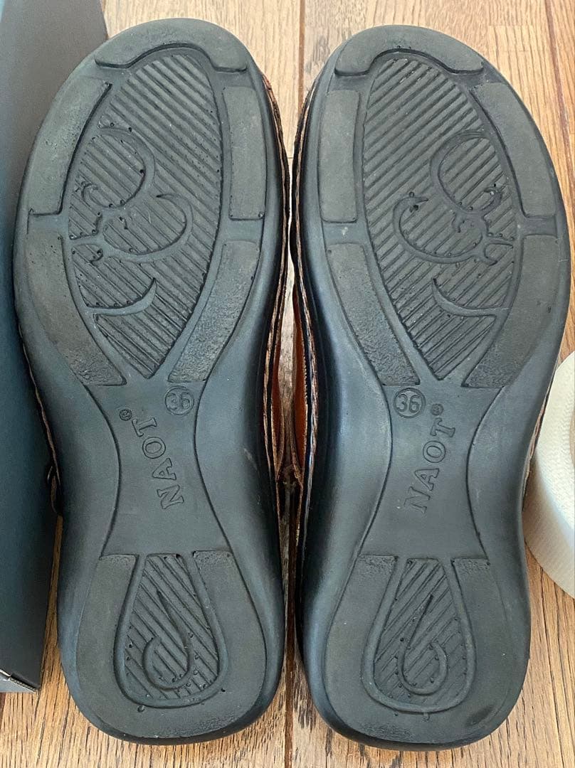 み*ん様 ■中古■NAOT IRIS Chestnut 36