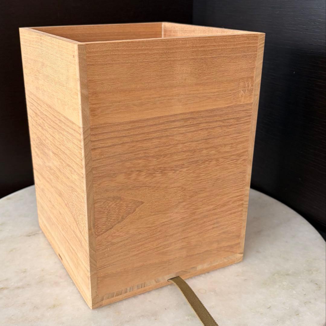 人間国宝 錦山窯三代 吉田美統 九谷焼『釉裏金彩芙蓉文 花生』