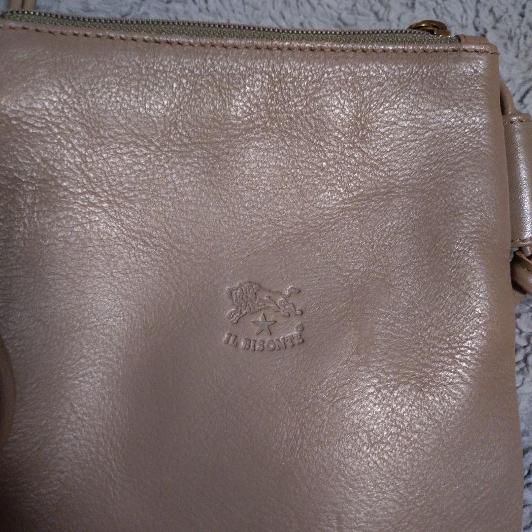 NanamiIL BISONTE ベージュ レザー クロスボディバック