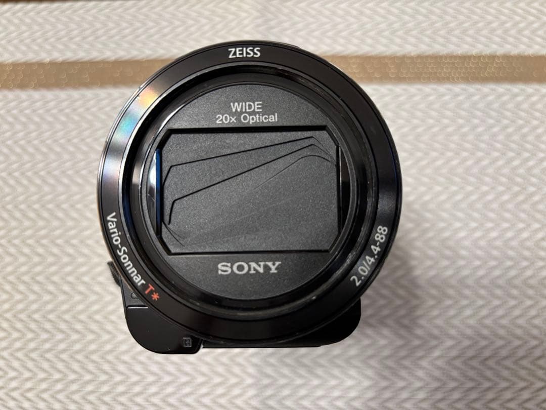 FDR-AX45A（バッテリー2個、広角レンズ付）