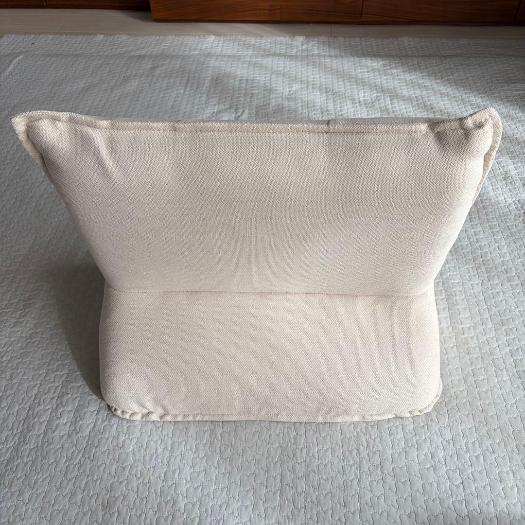 Pulau 自立式背もたれクッション