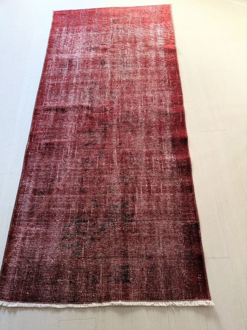 93×207 オーバーダイ深い赤　トルコヴィンテージラグ
