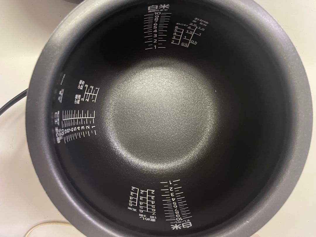 炊飯器 タイガー魔法瓶 IH炊飯ジャー　10合 １升JPI-H180TD