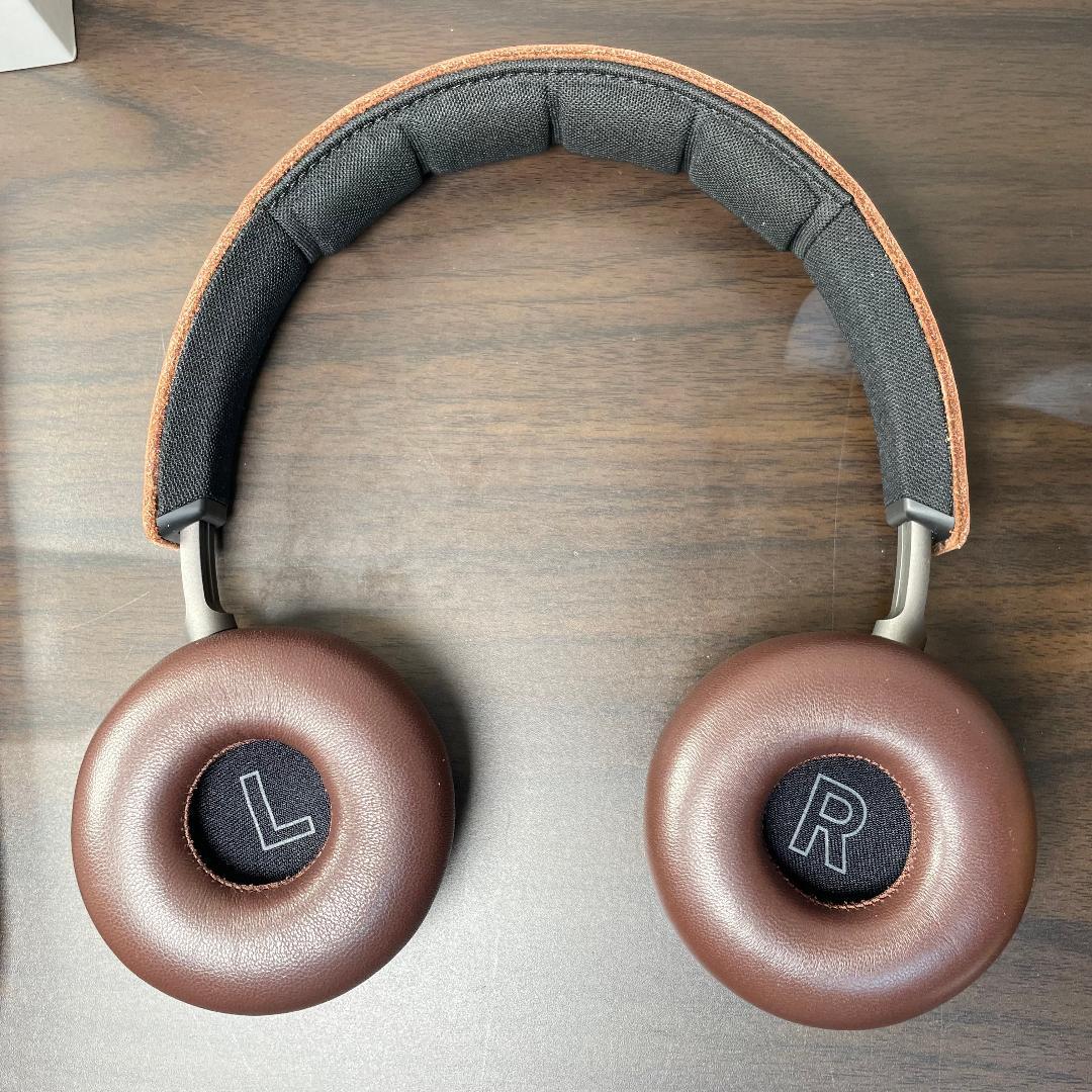 B&O BEOPLAY H8 ワイヤレスヘッドフォン(Bang&Olufsen)