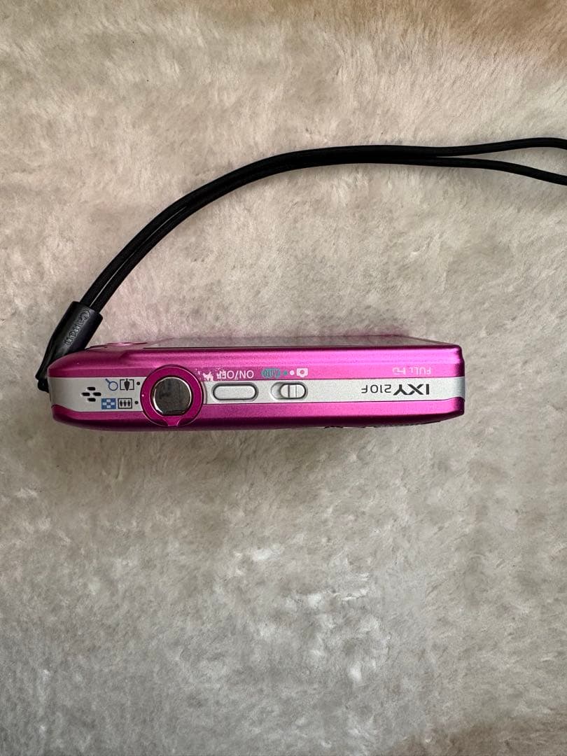 Canon IXY デジタルカメラ