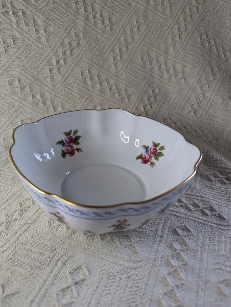 BERNARDAUD 陶磁器 ボウル 花柄　深皿　箱付