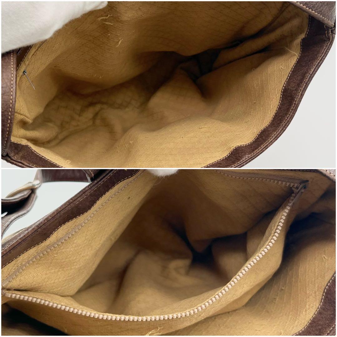 希少 GUCCI ショルダーバッグ GG キャンバス ブーツ金具 ブラウン