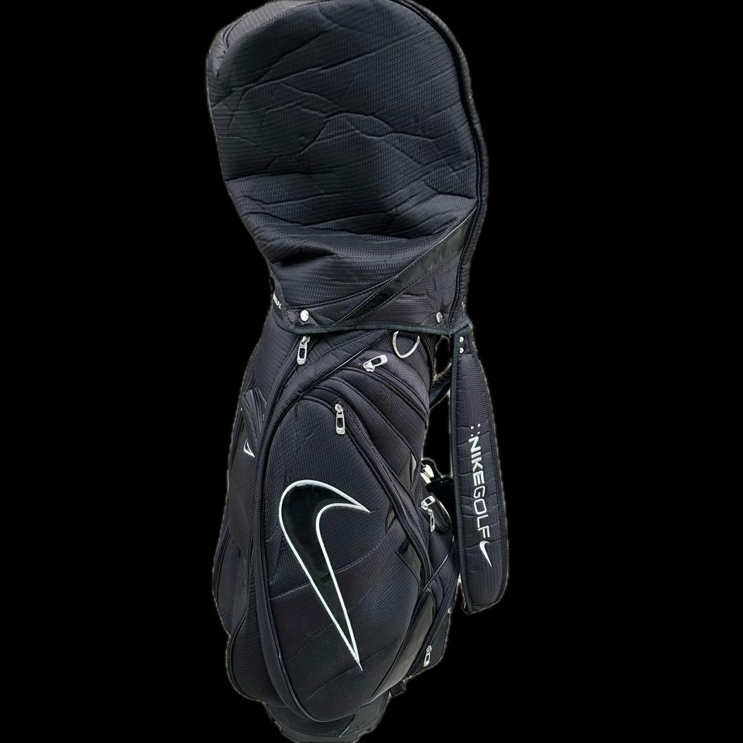 NIKE GOLF キャディバッグ エナメル ビッグロゴ 黒 ブラック 人気