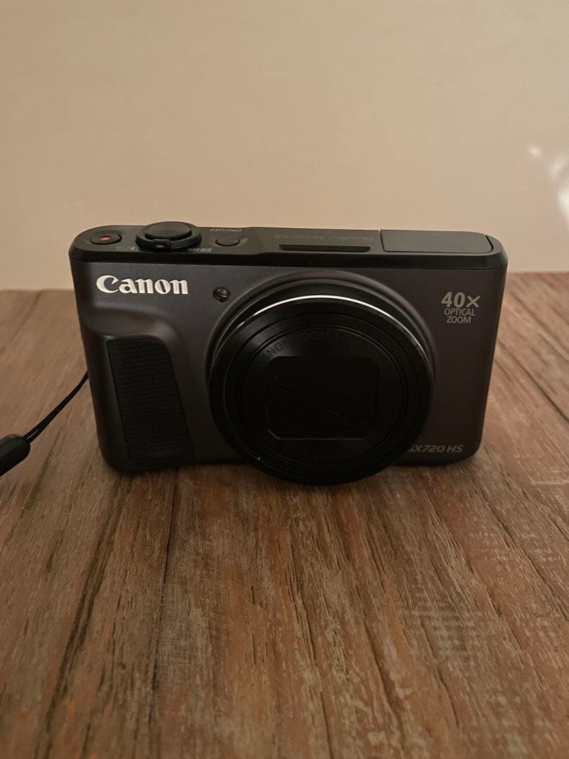 キャノン　Canon SX720HS