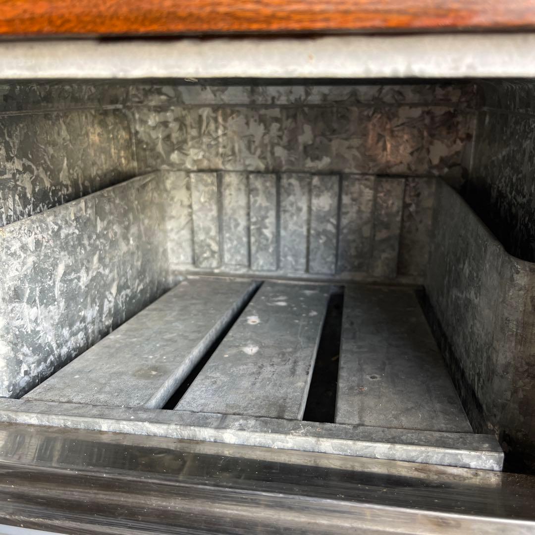 昭和レトロ　木製冷蔵庫　氷冷蔵庫　ビンテージ冷蔵庫