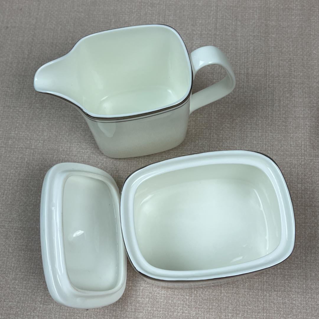 43ロイヤルドルトン  Dolton プラチナコンコード ティーセット