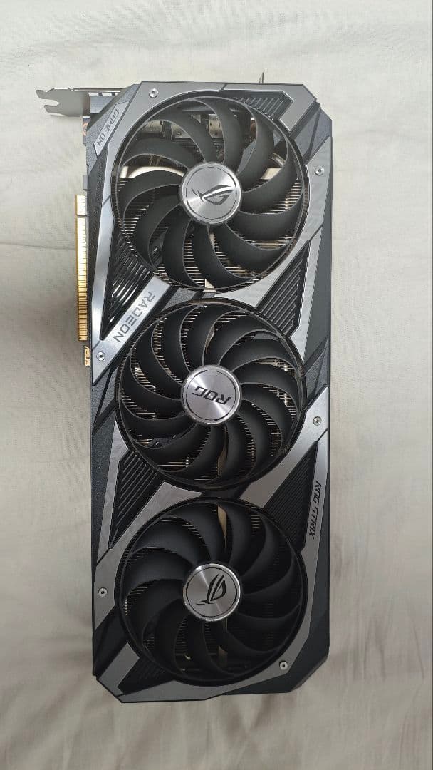 グラフィックボード・グラボ・ビデオカード ASUS ROG Strix Radeon RX 6700 XT OC