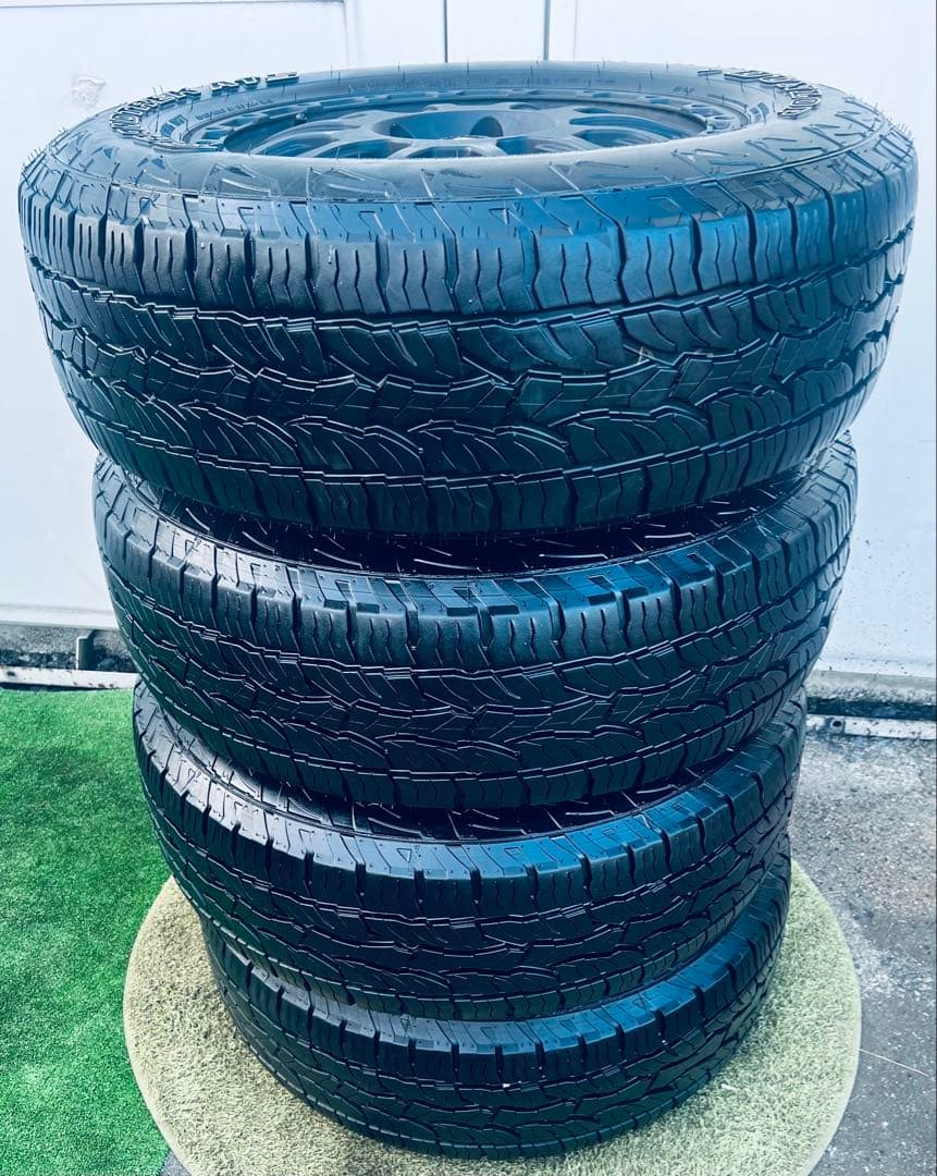 Dunlop Grandtrek ATS 225/70R16インチタイヤセット