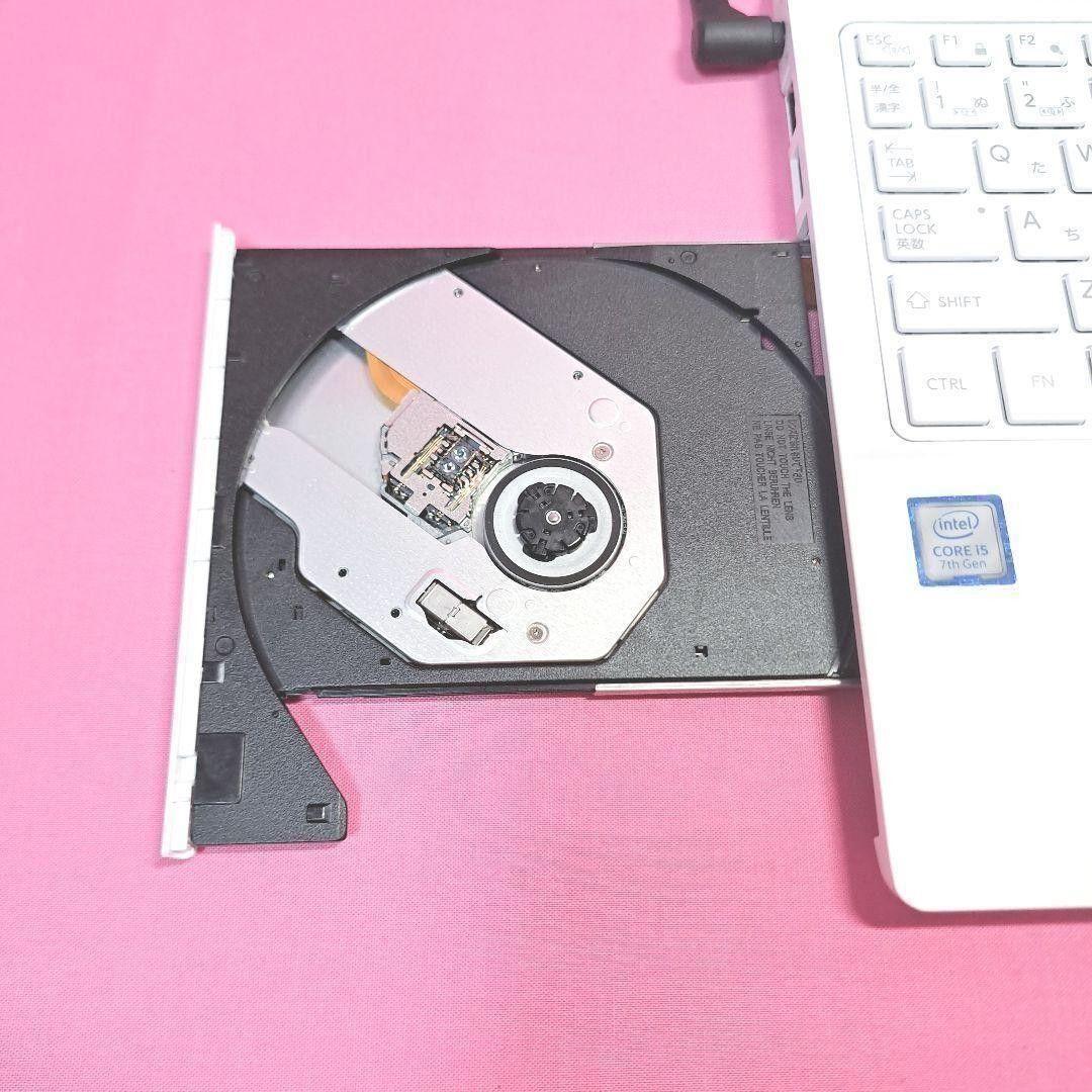 D53 東芝小型ノートパソコン 7世代i5/SSD/8GB Windows11