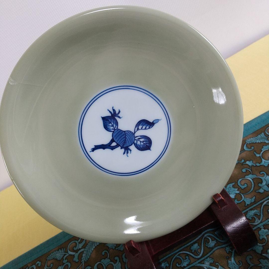 源右衛門窯⭐️青磁木ノ葉文のソーサー3枚組