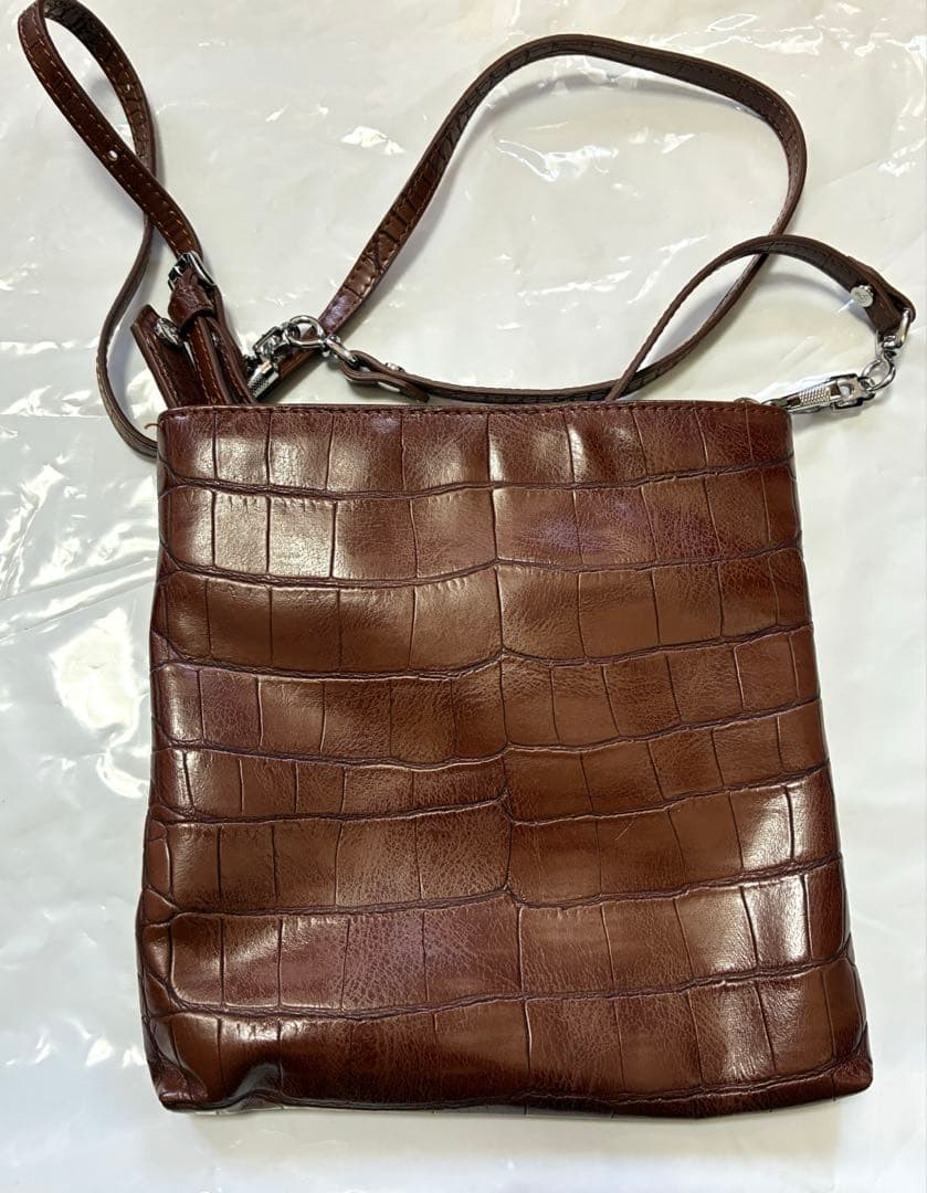 ヴィヴィアン　ショルダーバッグ