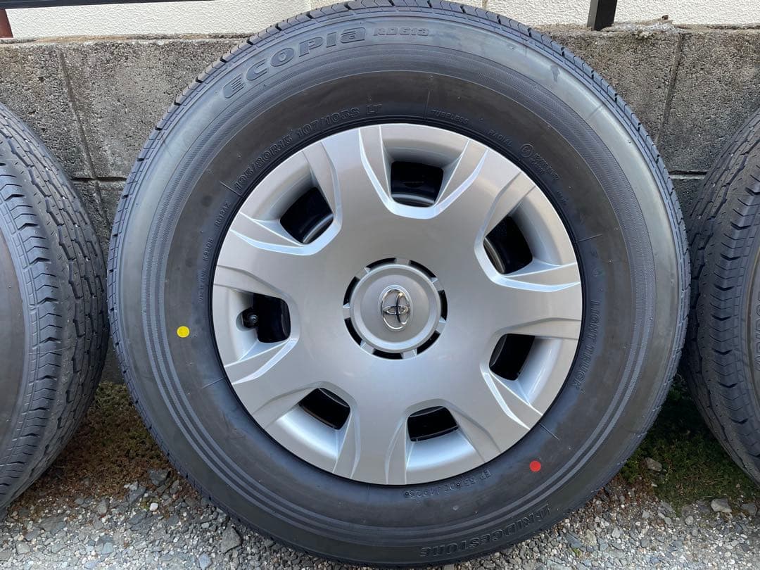 ハイエース新車外し