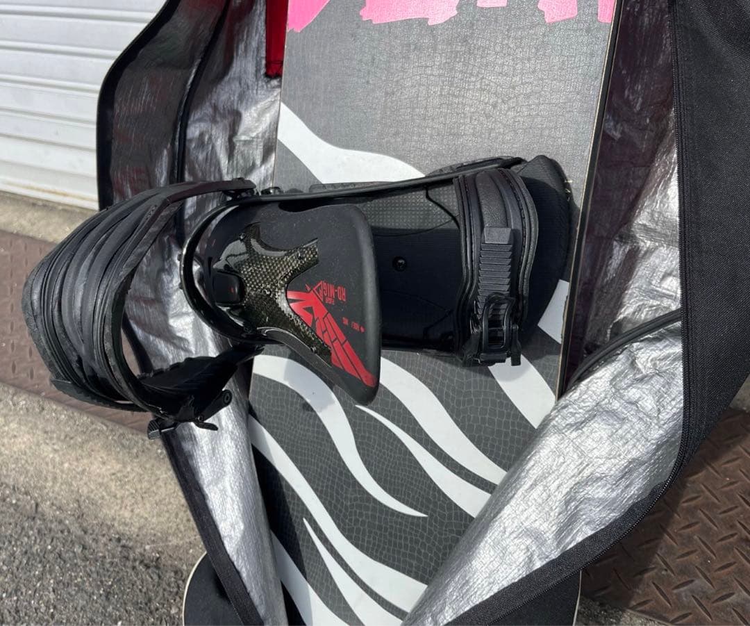 DOMINANT BURTON 154 スノーボード