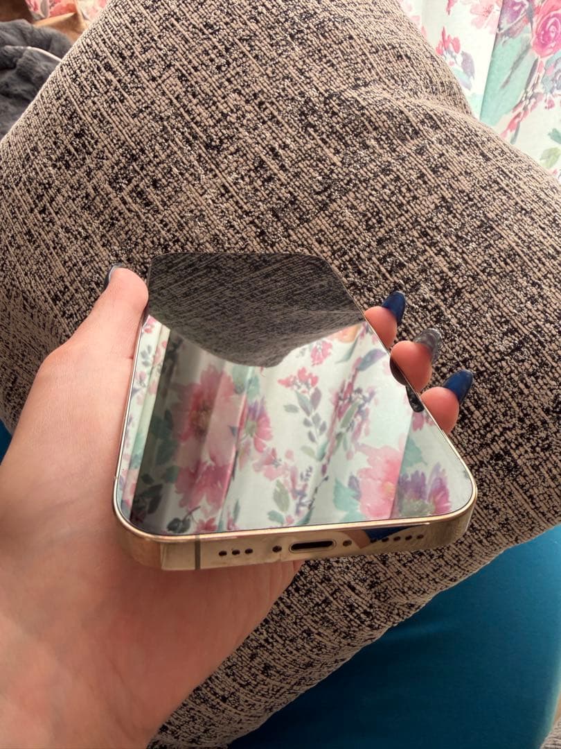 iPhone14pro 256GB ゴールド