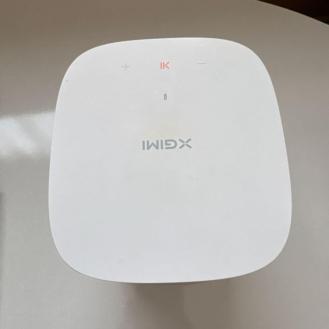 XGIMI MoGo Pro プロジェクター 本体 ホワイト