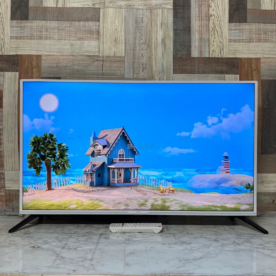 即日受渡❣️全国送料込昨年購入IRIE40V型ホワイト Wチューナー裏番組録画可