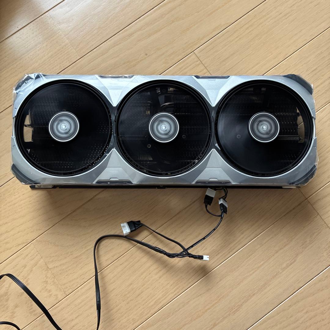 グラフィックボード　グラボ 4090 ヒートシンク　ファン　など