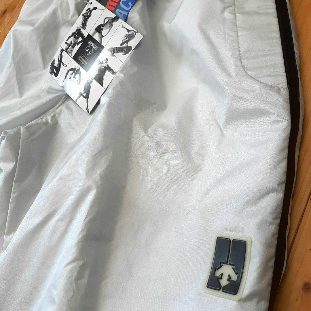 新品タグ付き DESCENTE ナイロン セットアップ 税抜き21,800円