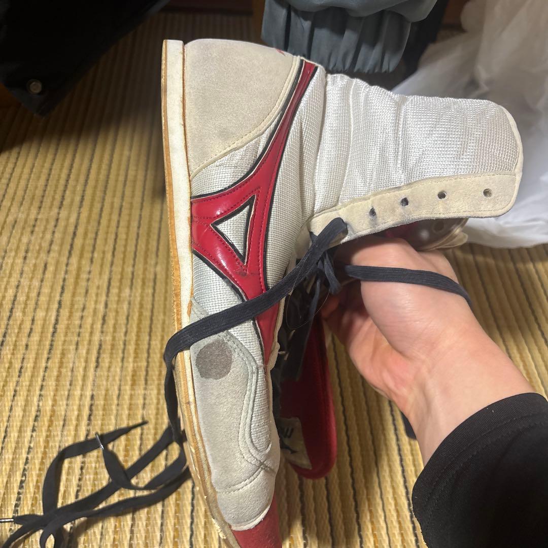 Mizuno ボクシングシューズ レッド/ホワイト　ハイカット