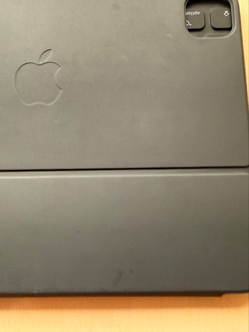 T*i様 iPad Smart Keyboard Folio A2038