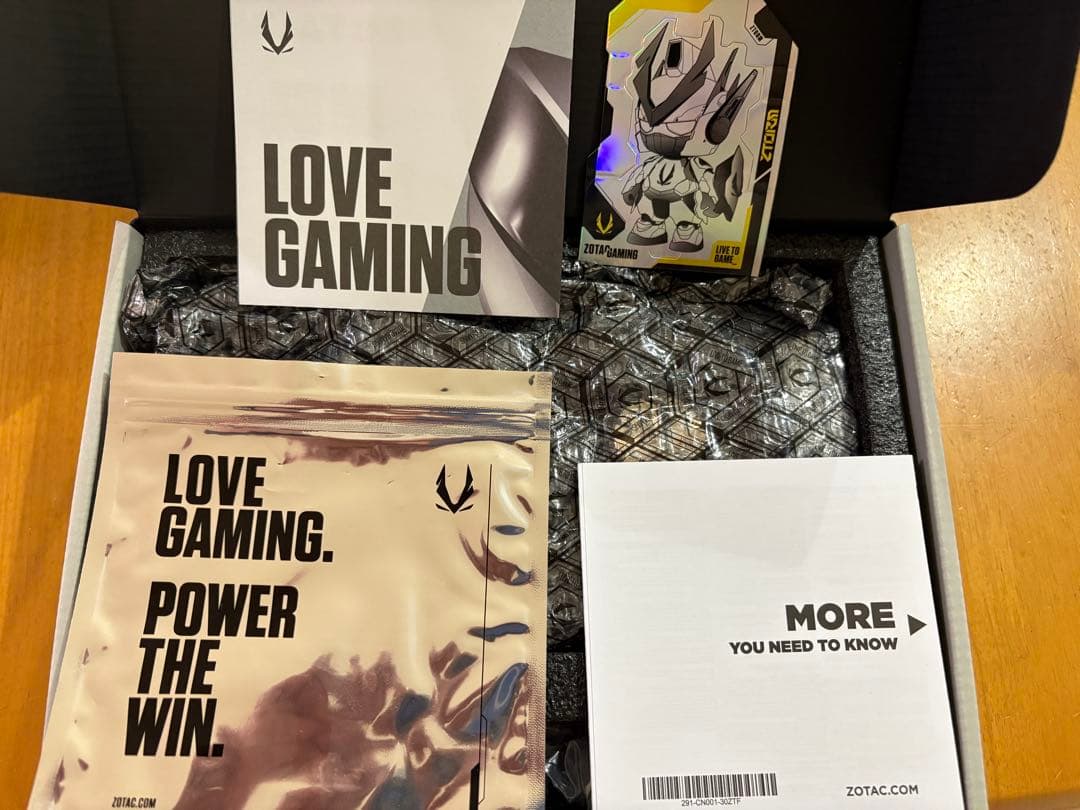 4/5までオマケ有【美品】ZOTAC GAMING RTX 4070 SUPER