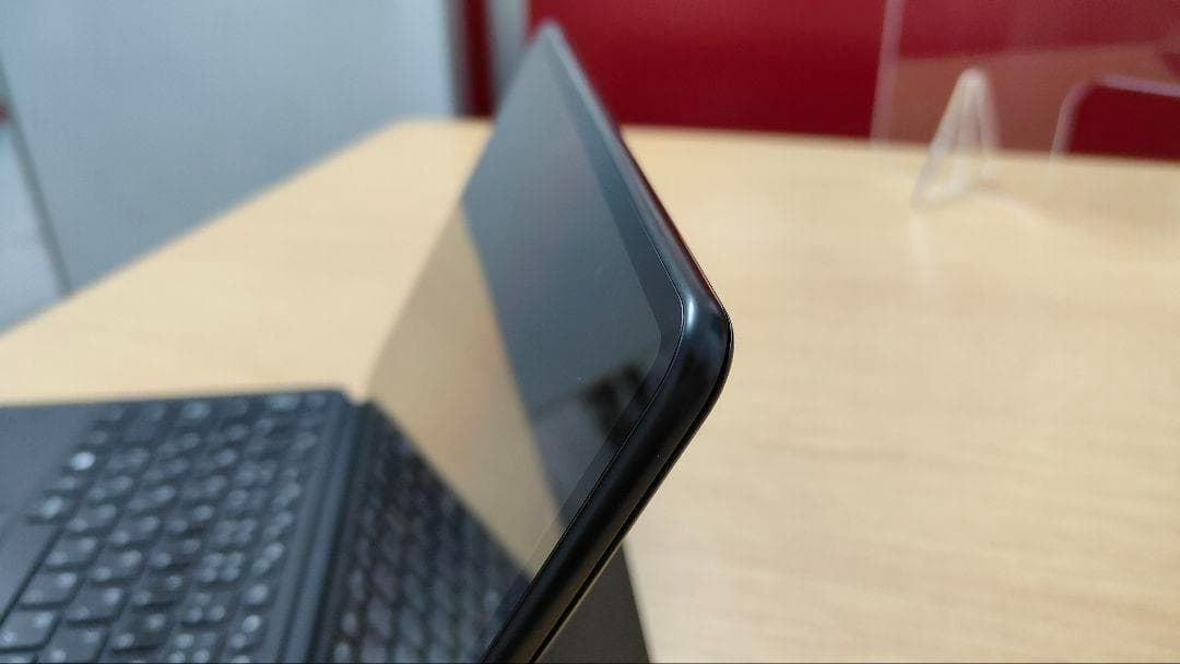 Huawei matebook e w38 専用キーボード付き