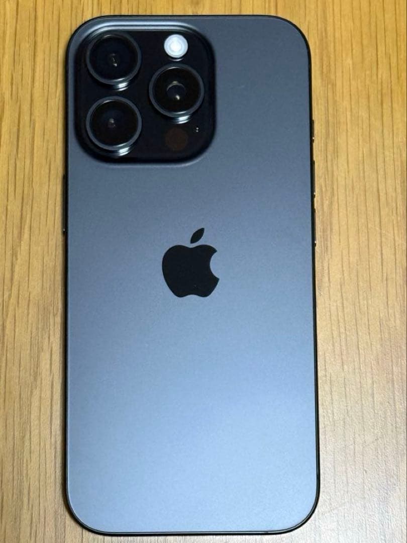 iPhone16Pro 128GB ブラックチタニウム