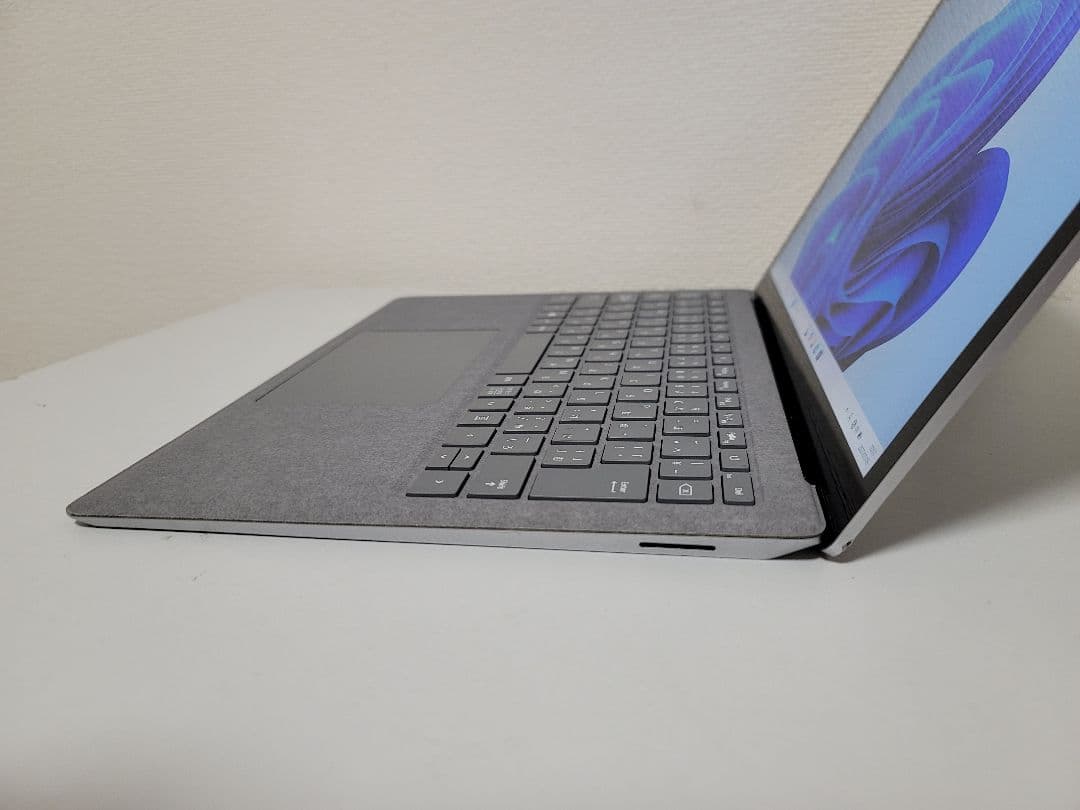 ちゃんぽん様線　Surface Laptop4 13.5インチ Ryzen 5