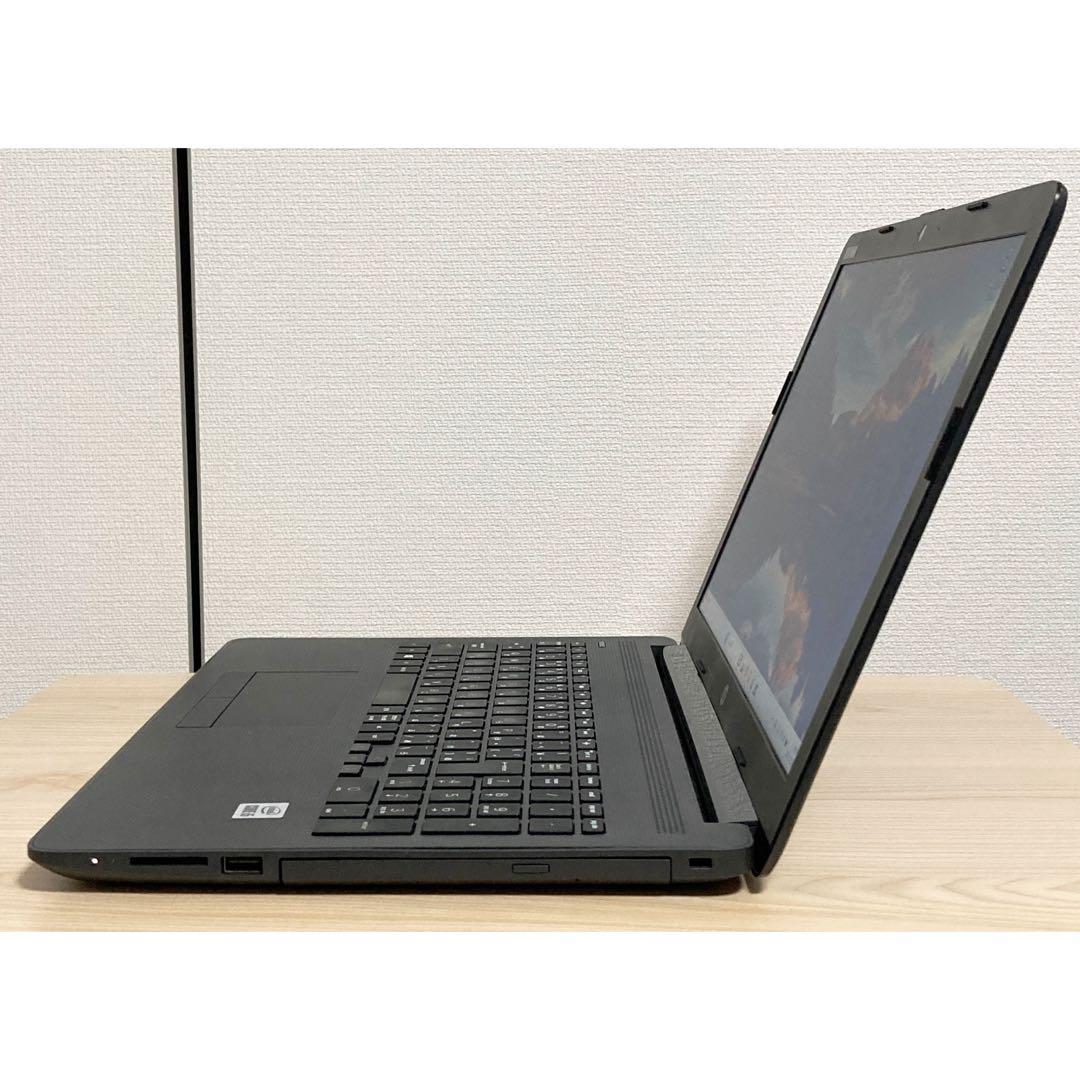 新品SSD交換済　15.6インチノートパソコン HP 250 G7