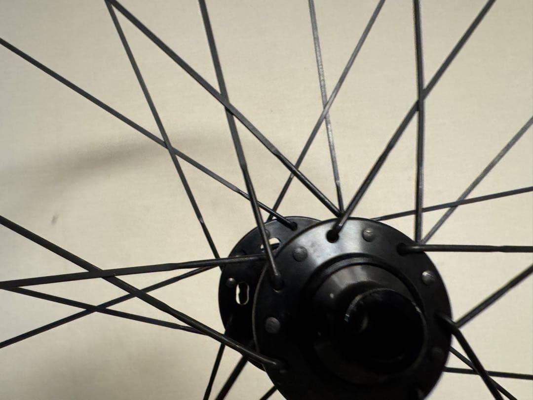 HUNT 30 CARBON GRAVEL DISC ホイール