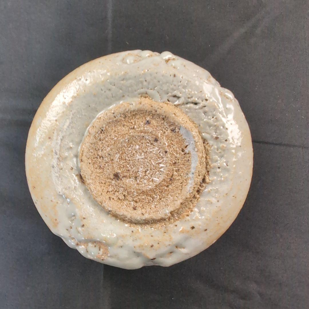 西岡小十 氏作 馬盥彫唐津茶碗 唐津茶碗 馬盥茶碗 白磁茶碗 合わせ箱付き