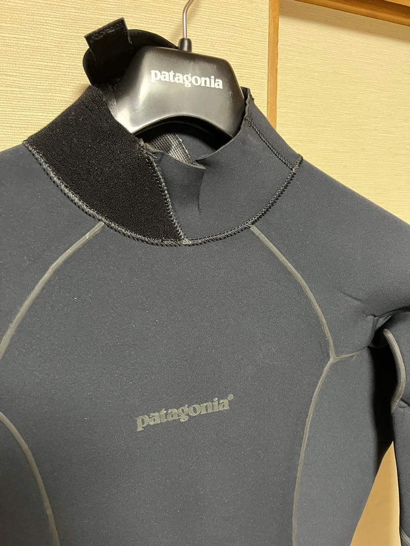 パタゴニア R1ウエットスーツ　レディースフルスーツ 黒