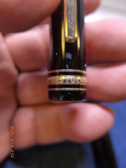 新品未使用のマイスターシュテュック#146 万年筆（F）14K 保証書、ケース付