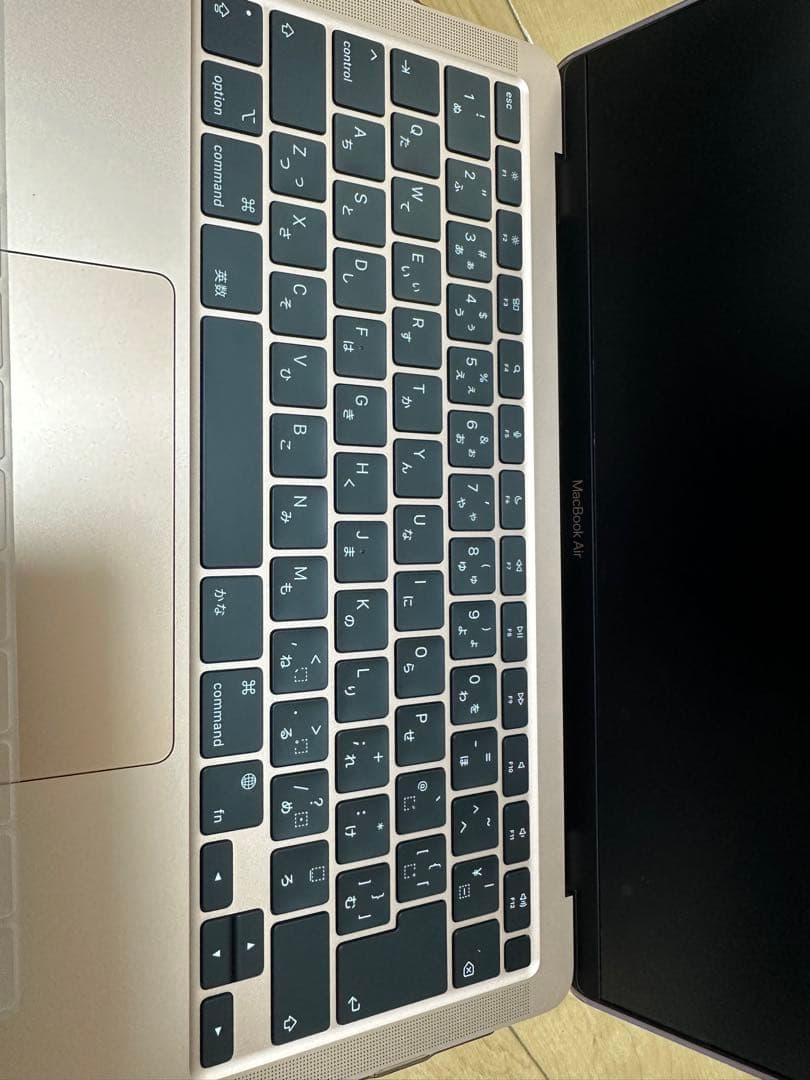 美品Apple MacBook Air M1 13.3インチ ゴールド