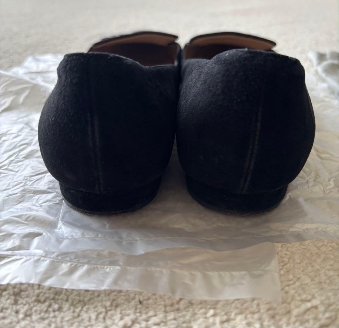 マノロブラニク パンプス 37 スエード 黒 ブラック マノロ ドゥロワー